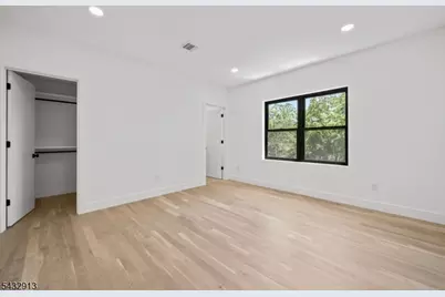 24 Richard Scott Ct, Haledon, NJ 07508 - Photo 29