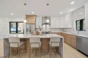 24 Richard Scott Ct, Haledon, NJ 07508 - Photo 11