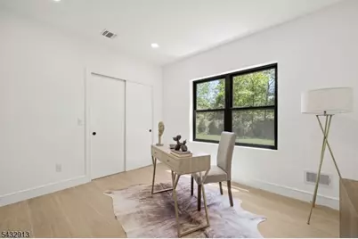 24 Richard Scott Ct, Haledon, NJ 07508 - Photo 15