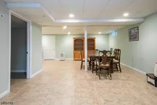 28 Old 4th Dr, Jefferson Township, NJ 07438 - Photo 35