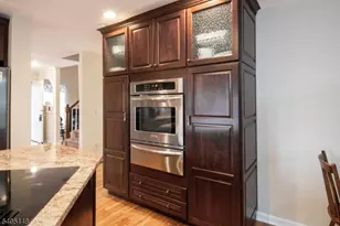 28 Old 4th Dr, Jefferson Township, NJ 07438 - Photo 9