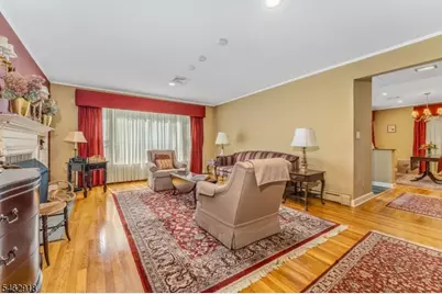 2051 Audubon Ave, South Plainfield, NJ 07080 - Photo 9