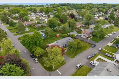 2051 Audubon Ave, South Plainfield, NJ 07080 - Photo 3