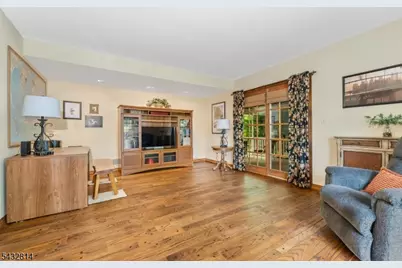 4 Drake Ct, Holland Township, NJ 08848 - Photo 15