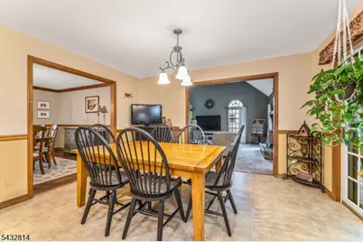 4 Drake Ct, Holland Township, NJ 08848 - Photo 7