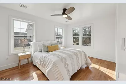 133 Forest St #1, Montclair, NJ 07042 - Photo 11