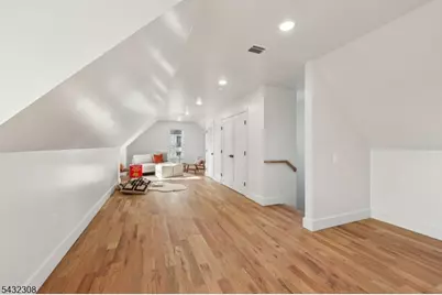 133 Forest St #1, Montclair, NJ 07042 - Photo 19