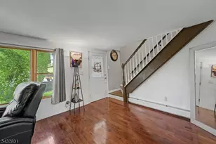 10 South Pkwy, Jefferson Township, NJ 07885 - Photo 15