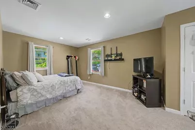 10 S Parkway, Jefferson Township, NJ 07885 - Photo 25