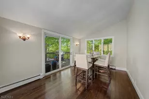 10 South Pkwy, Jefferson Township, NJ 07885 - Photo 7