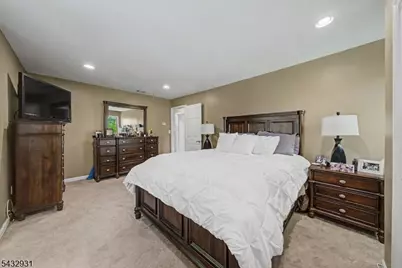 10 S Parkway, Jefferson Township, NJ 07885 - Photo 23