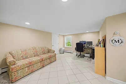 10 S Parkway, Jefferson Township, NJ 07885 - Photo 31