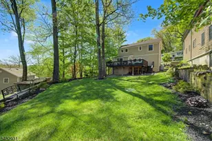 10 South Pkwy, Jefferson Township, NJ 07885 - Photo 43