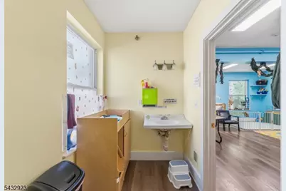 213 Glenridge Ave, Montclair, NJ 07042 - Photo 13