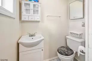 6 Outlook Ave, Mount Olive, NJ 07828 - Photo 15
