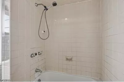 250 Powers St, New Brunswick, NJ 08901 - Photo 25