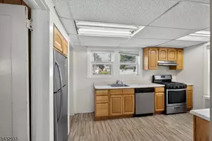 250 Powers St, New Brunswick, NJ 08901 - Photo 15
