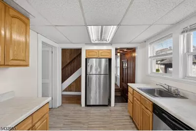 250 Powers St, New Brunswick, NJ 08901 - Photo 13