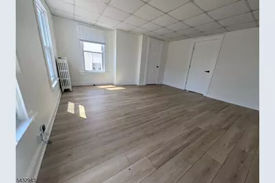 244 Spring St, Newton, NJ 07860 - Photo 7