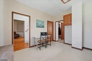 225 Irvington Ave, Franklin Township, NJ 08873 - Photo 15