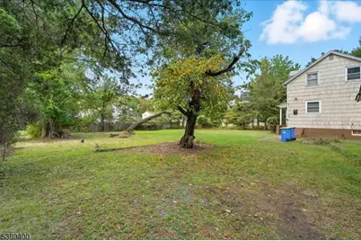 225 Irvington Ave, Franklin Township, NJ 08873 - Photo 5