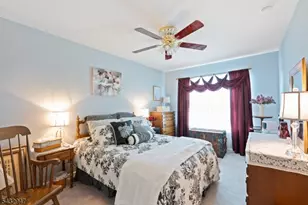 18 Kentworth Ct, Raritan Township, NJ 08822 - Photo 21