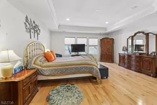 8 Yorktown Ln, Totowa, NJ 07512 - Photo 27