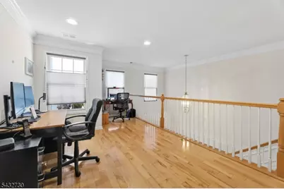8 Yorktown Ln, Totowa, NJ 07512 - Photo 23