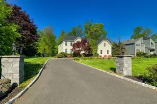 18 Downingtown Ct, Warren Township, NJ 07059 - Photo 1
