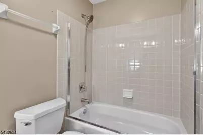 18 Downingtown Ct, Warren Township, NJ 07059 - Photo 17