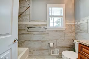 657 Jefferson Ave, Elizabeth, NJ 07201 - Photo 13