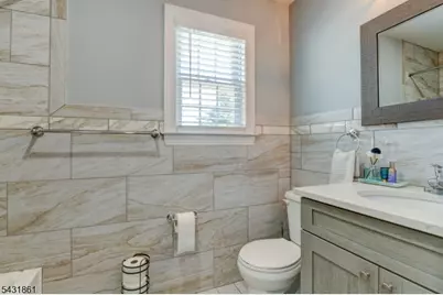 657 Jefferson Ave, Elizabeth, NJ 07201 - Photo 25