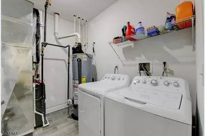 657 Jefferson Ave, Elizabeth, NJ 07201 - Photo 17