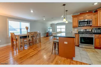 657 Jefferson Ave, Elizabeth, NJ 07201 - Photo 21