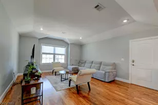 657 Jefferson Ave, Elizabeth, NJ 07201 - Photo 23