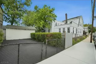 147 Brookside Ave, Irvington Twp., NJ 07111 - Photo 23