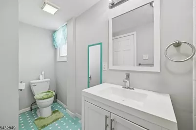 147 Brookside Ave #2, Irvington Twp., NJ 07111 - Photo 9