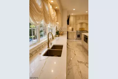 225 E Saddle River Rd, Saddle River, NJ 07458 - Photo 11