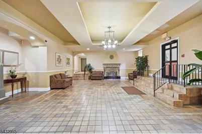 5 Pomona Ave #2C, Newark, NJ 07112 - Photo 23