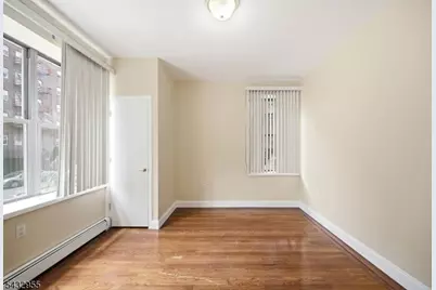 5 Pomona Ave #2C, Newark, NJ 07112 - Photo 11