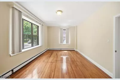 5 Pomona Ave #2C, Newark, NJ 07112 - Photo 15