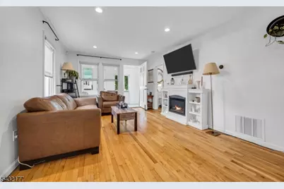 182 Baltimore Ave, Cranford Township, NJ 07016 - Photo 7