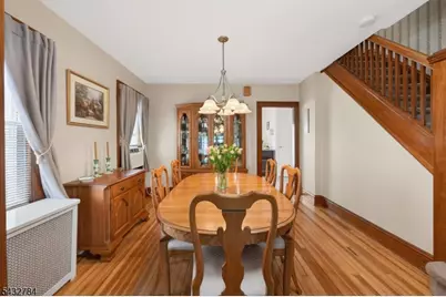 135 Warren Ave, Roselle Park, NJ 07204 - Photo 9