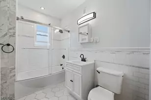 270 Snyder St, Orange, NJ 07050 - Photo 9