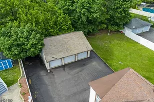 11 Alps Rd, Wayne, NJ 07470 - Photo 33