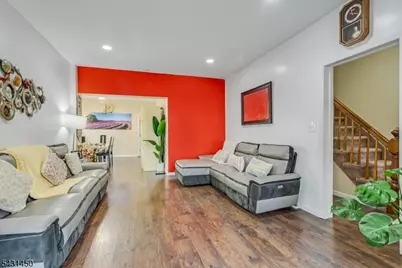 11 Alps Rd, Wayne, NJ 07470 - Photo 9