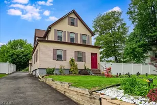 11 Alps Rd, Wayne, NJ 07470 - Photo 27