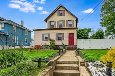 11 Alps Rd, Wayne, NJ 07470 - Photo 25