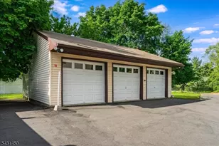 11 Alps Rd, Wayne, NJ 07470 - Photo 27