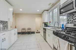 11 Alps Rd, Wayne, NJ 07470 - Photo 5